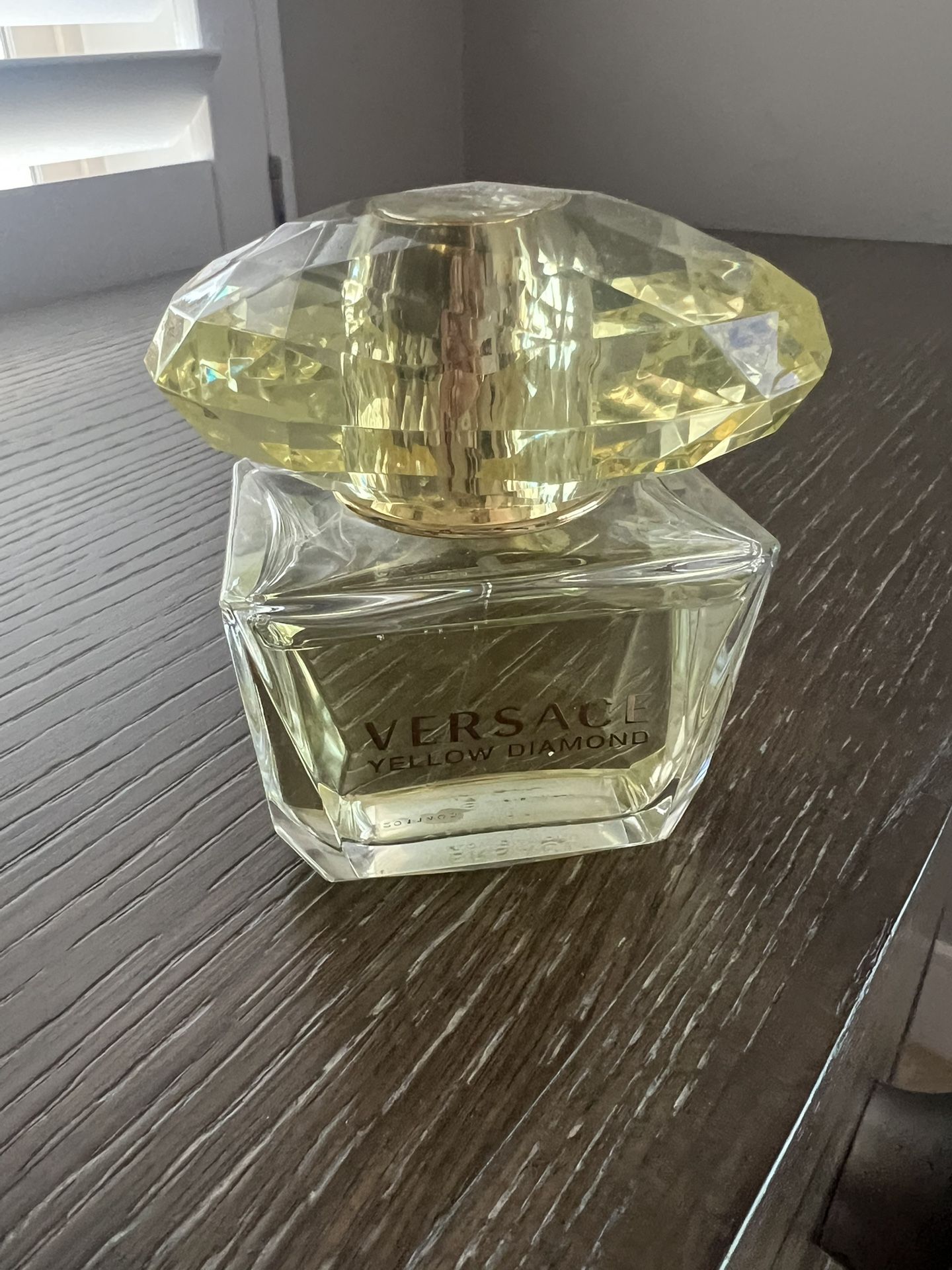 Versace Perfume