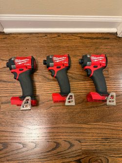 M18 FUEL 18V Lithium-Ion Brushless Cordless 1/4 in. Hex Impact Driver