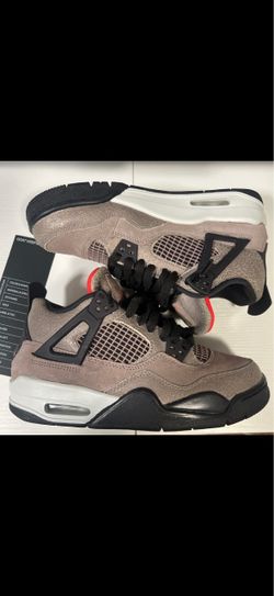 Jordan 4 Retro GS Taupe Haze