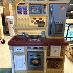 Step 2 Kitchen