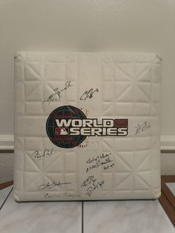Houston Astros 2005 World Series Base Autographed Jeff Bagwell Craig Biggio Roy Oswalt Lance Berkman Rare