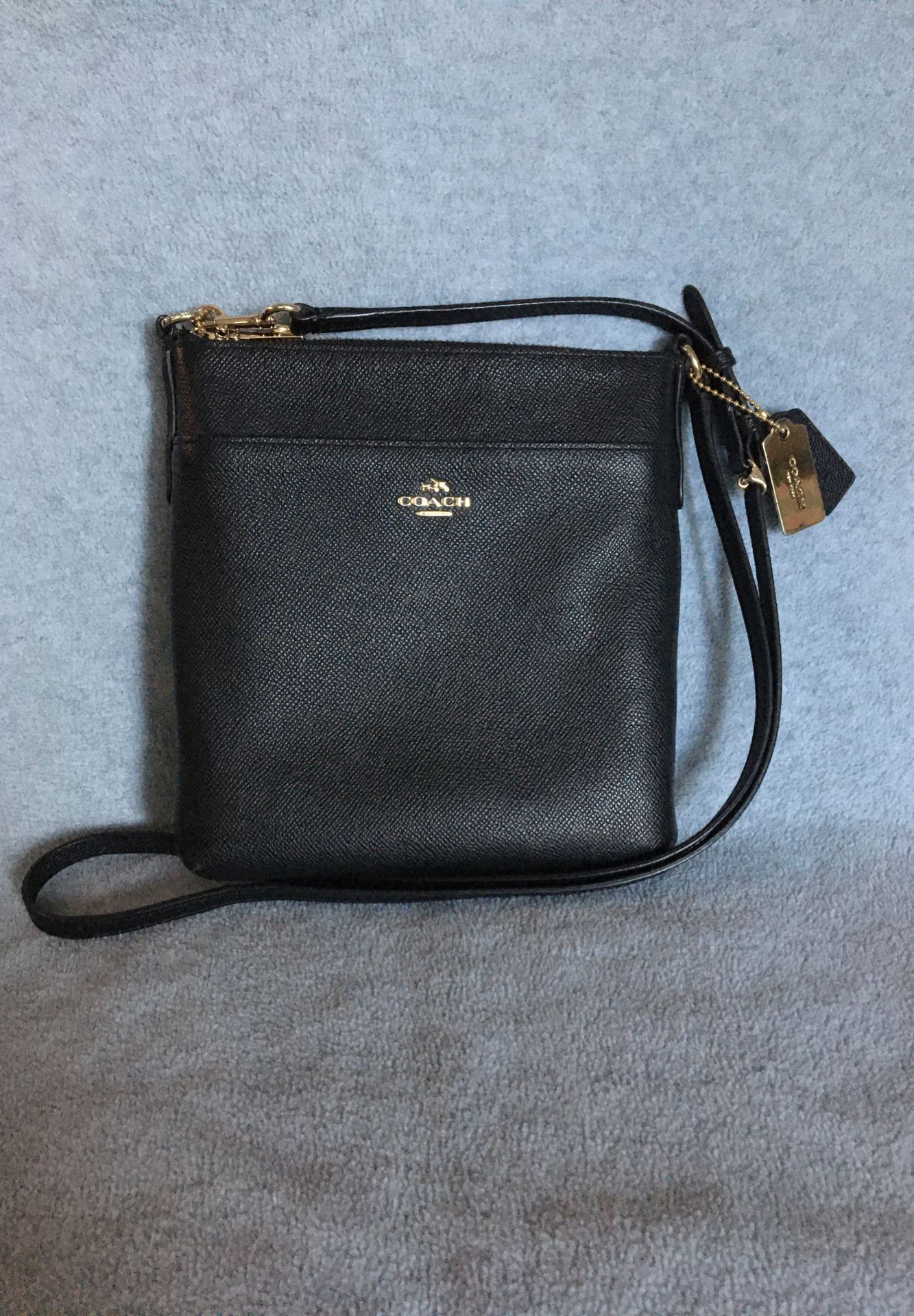 Coach purse (black)