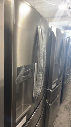 Frigidaire French door refrigerator