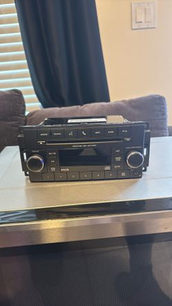 Dodge Challenger 2013 Factory Radio