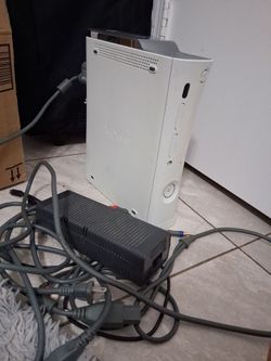 X-box 360 with 6 games