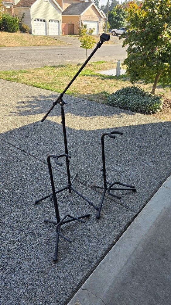 Boom Mic Stand And 2 Guitar Stands