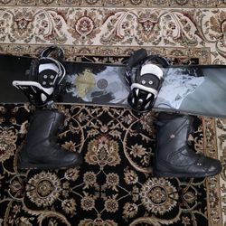 Snowboard Bundle- Snowboard and Boots Size 13 Cable Length 140cm 