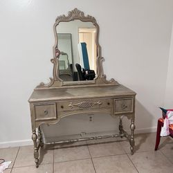 FREE VANITY