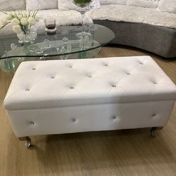 White Ottoman