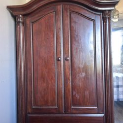 Armoire