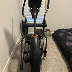 Schwinn 470 Elliptical 