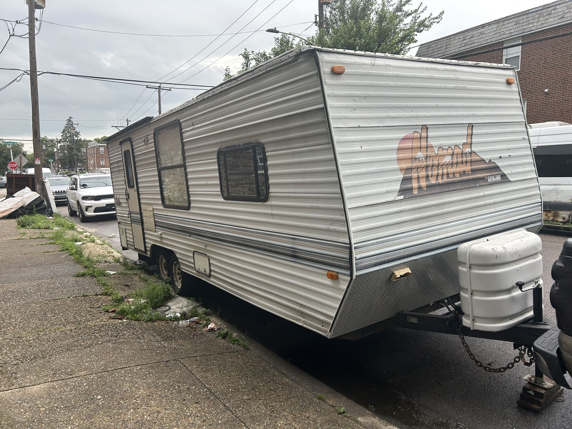 1999 Skyline Nomad