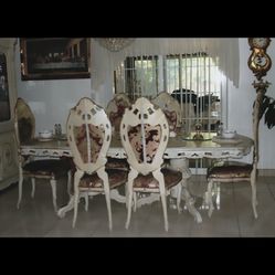 Antique Dining Room 