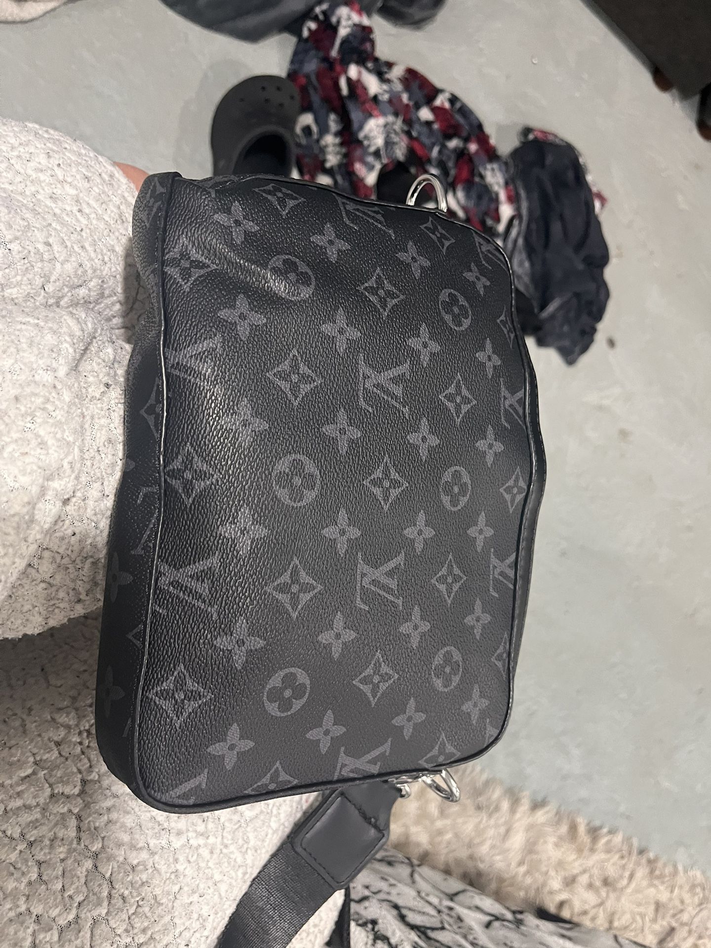 Louis Vuitton Trio Messenger Bag