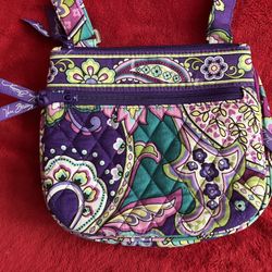 Vera Bradley Heather quilted crossbody WOMENS PURSE BAG purple paisley ‼️ Like NEW ‼️9"x 7"x 2"