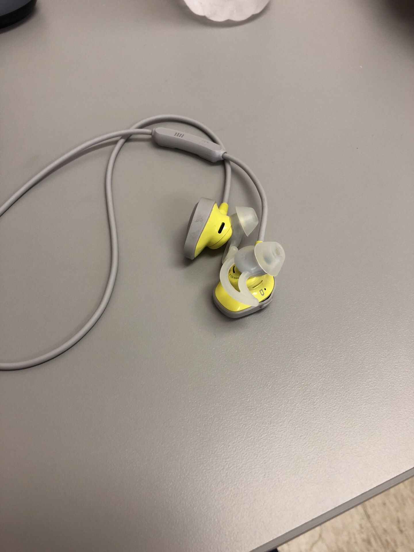 Wireless Bose Headphones *NEW*