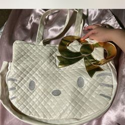 Hello Kitty Big Tote Quilted Bag Faux Leather White with Gold Bow Sanrio