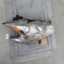 Nissan  Maxima 2009-2014 Healight  Rh Side  Used Oem 