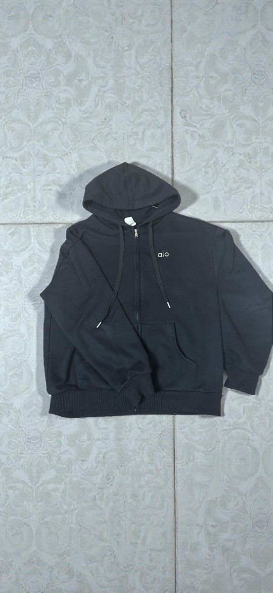 Women's Alo Accolade Sweat Suit