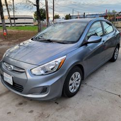 2017 Hyundai Accent