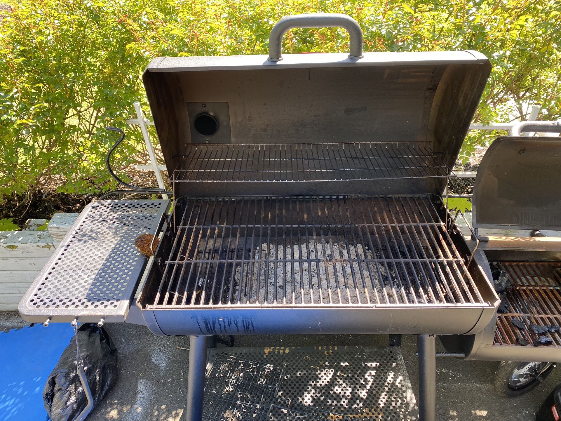 Smokin' Champ Charcoal Grill Offset Smoker - Main Image