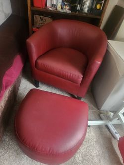 chair w/ foot rest
