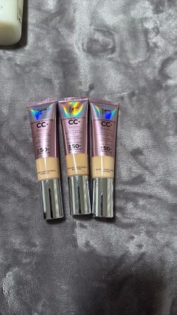 It Cosmetics CC+ Illumination Color Correcting Full Coverage Cream