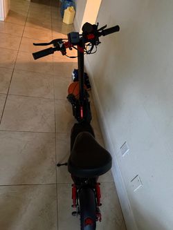 Electric Scooter with Seat