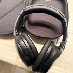 Bose QC45 Headphones