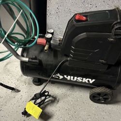 8 Gal. 150 PSI Portable Electric Oil-Free Horizontal Hotdog Air Compressor with Rubber Wheels and 1-Quick Coupler 