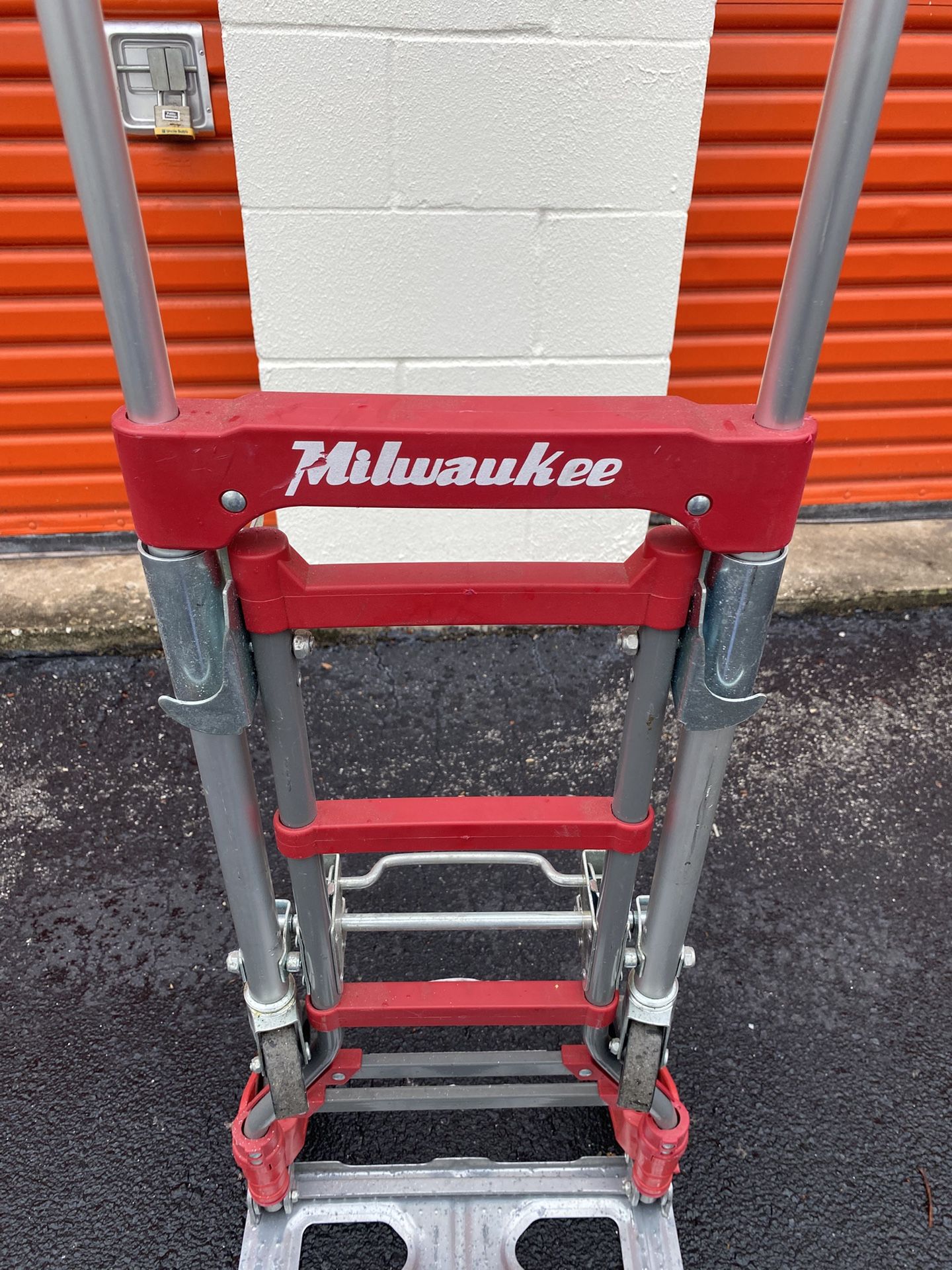 Hand Truck Milwaukee