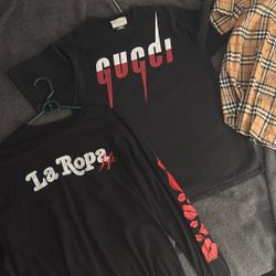 Gucci t Open To Offers, Cost 450$ Brand New Would Like To Get 225 For It