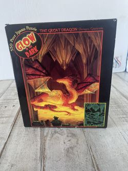 The Great Dragon Glow in the Dark 550 Piece Puzzle Donato Giancola 24x18 Sealed
