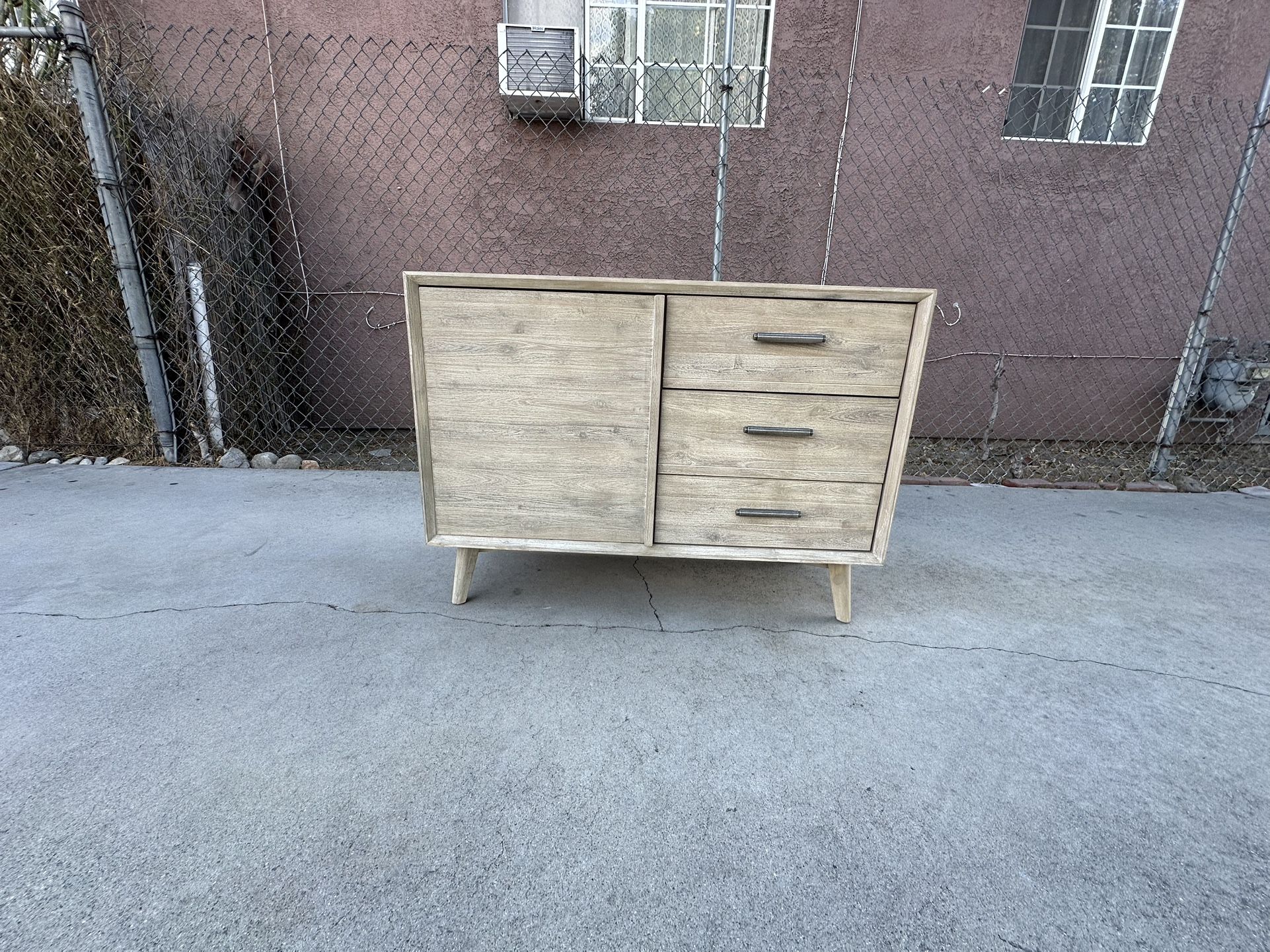 Living Spaces Media Console Entertainment Center Tv Stand Cabinet Credenza.