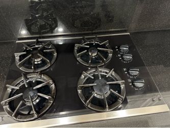 GE 30” gas 4 burner , stove top