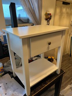 Night stand