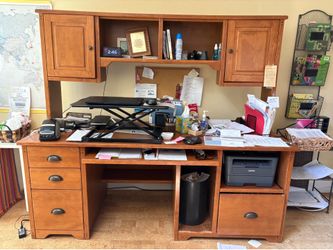 Desk large oak w/ drawers