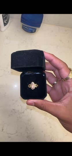 14 Karat Guadalupe Ring