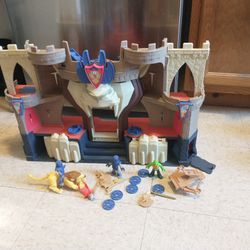 Fisher Price Imaginext Lions Den Castle Kingdom Playsets