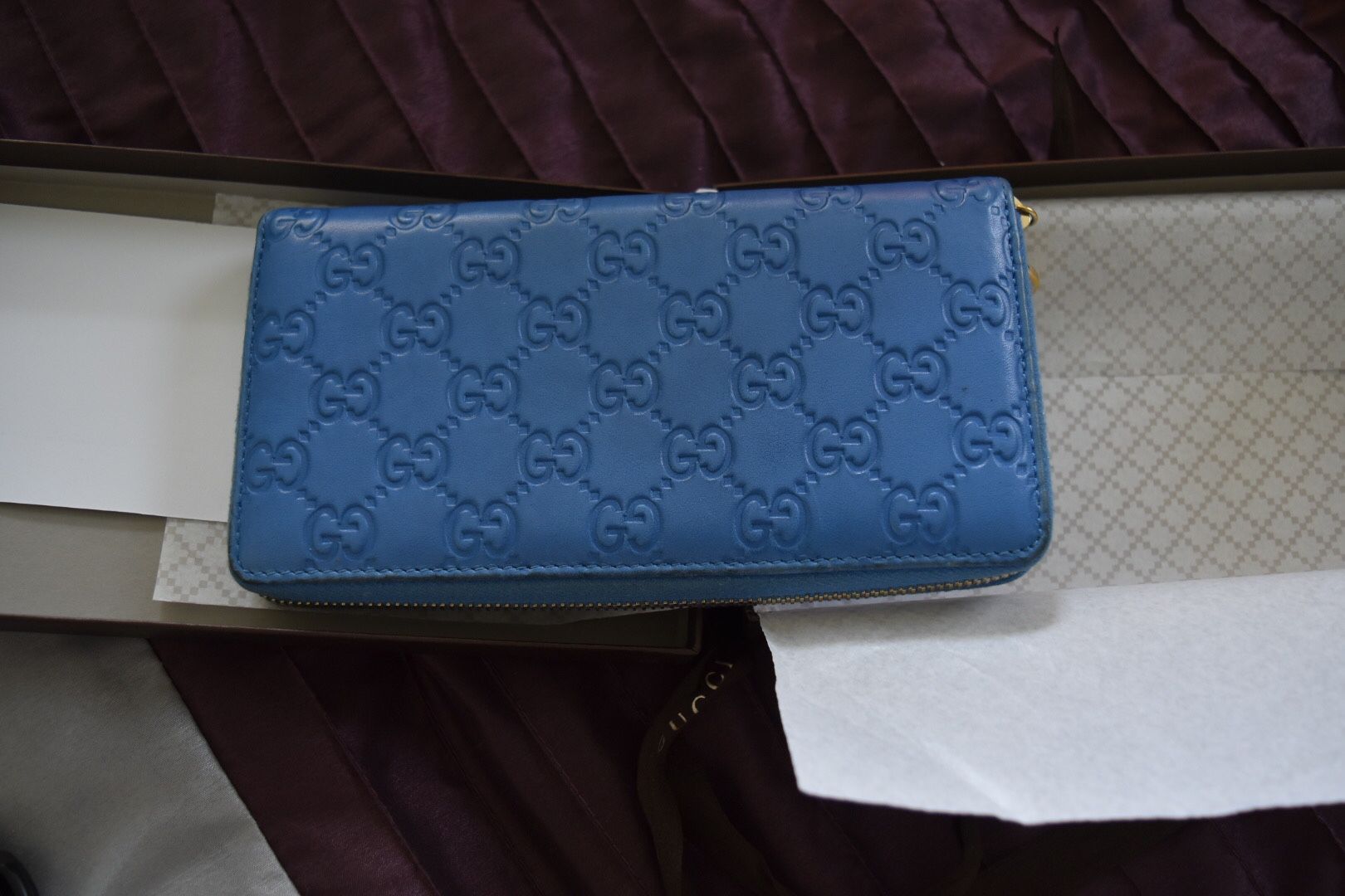 Gucci hologram sky blue wallet in original box