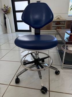 DENTAL LAB/ OFFICE CHAIR