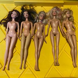 Barbie Dolls - No Clothes