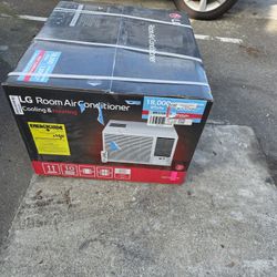 LG air Conditioner With Heater 18,000 btu