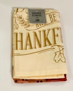 NEW Decorative Fall Autumn Thanksgiving Kitchen Towel Set Printed & Plaid. Set of 2 dishtowels measures 18"x28" to tackle all of your drying and clean