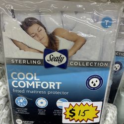 Sealy Sterling Collection Cool Comfort fitted mattress protector in twin size