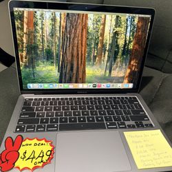 Deal of the day- MacBook Air 2020 Apple M1 - Full specs in the picture. 