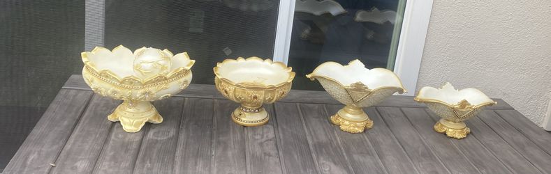 Decorative Bowls 