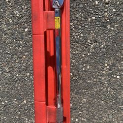 Pittsburgh 10-150 Ft Lb Torque Wrench