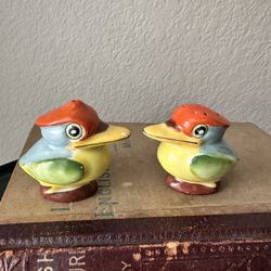 Vintage Bird Salt and Pepper Shakers (Japan)