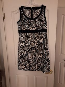 Chaps dress NEW. Size 14. $20.00